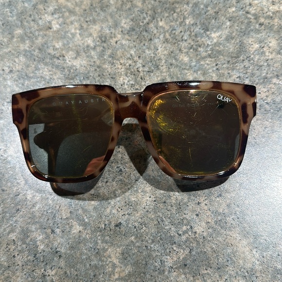 Leopard print Quay 🐆 - Picture 1 of 2